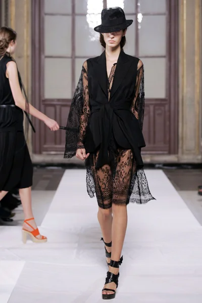 Look 46